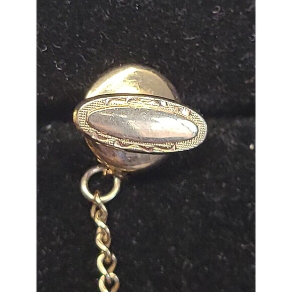 Vintage Lot Of  8 Men’s Tie Tack Pins Gold Tone / Silver Tone - Picture 11 of 11